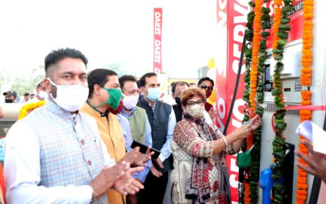 Raj Bala Malik inugurating MCs Petrol Station