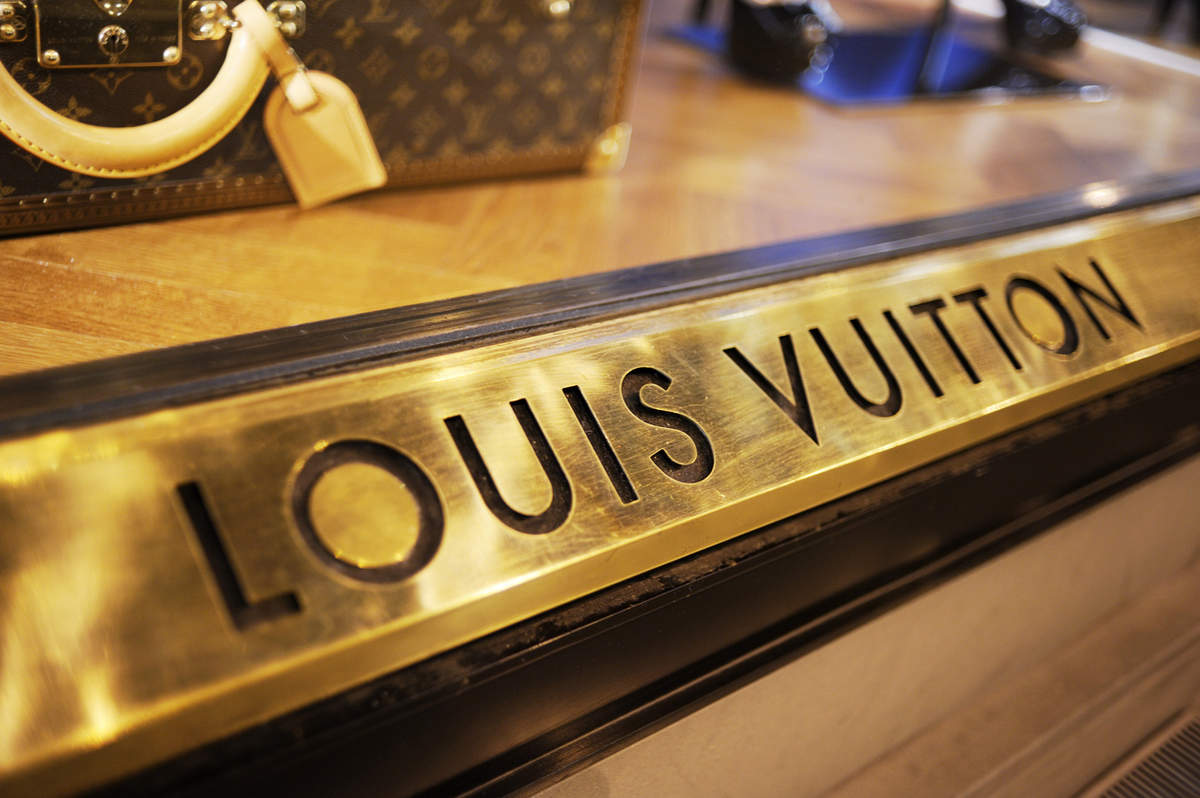 Louis Vuitton Withdraws Yoga Mat Made Of Cow Leather After Hindu Protest Hello Tricity 