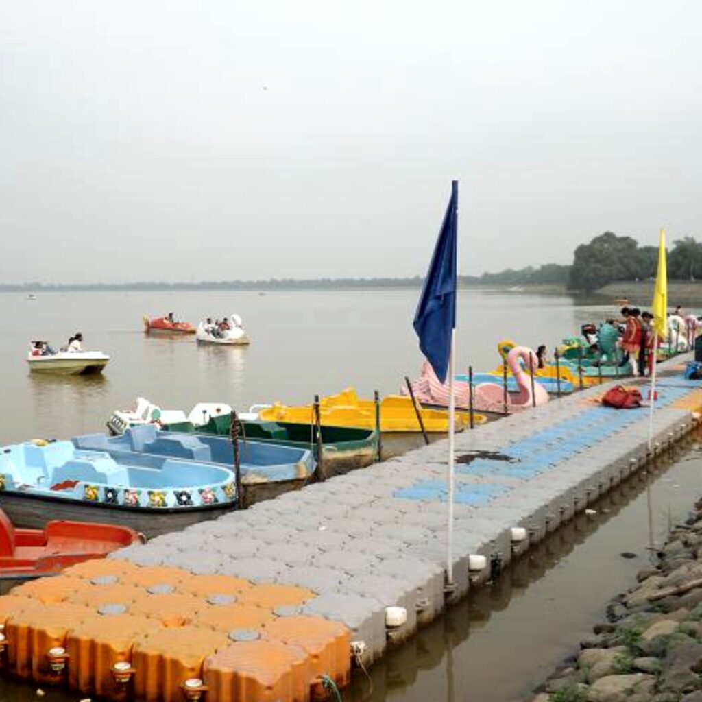 sukhna-lake